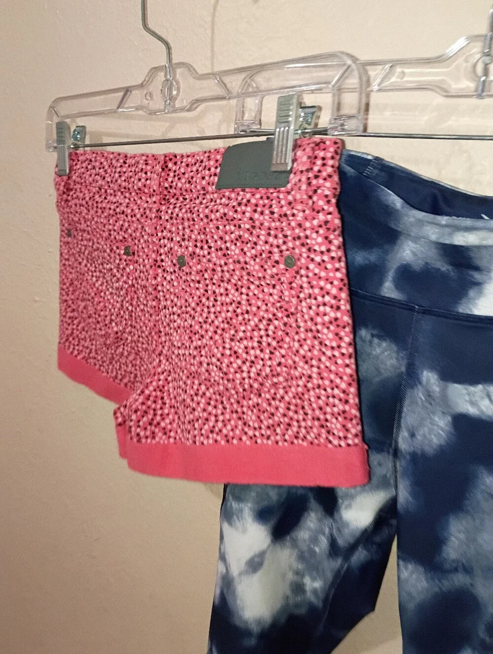 GIRLS SIZE 14 BUNDLE OLD NAVY LEGGINGS VIGOSS(FIT LIKE 14) & JUSTICE SHORTS